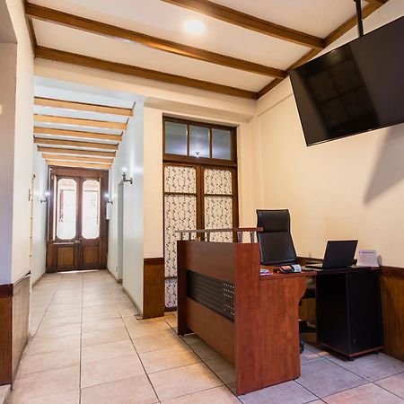 Hostel Santiago Centro Ngoại thất bức ảnh